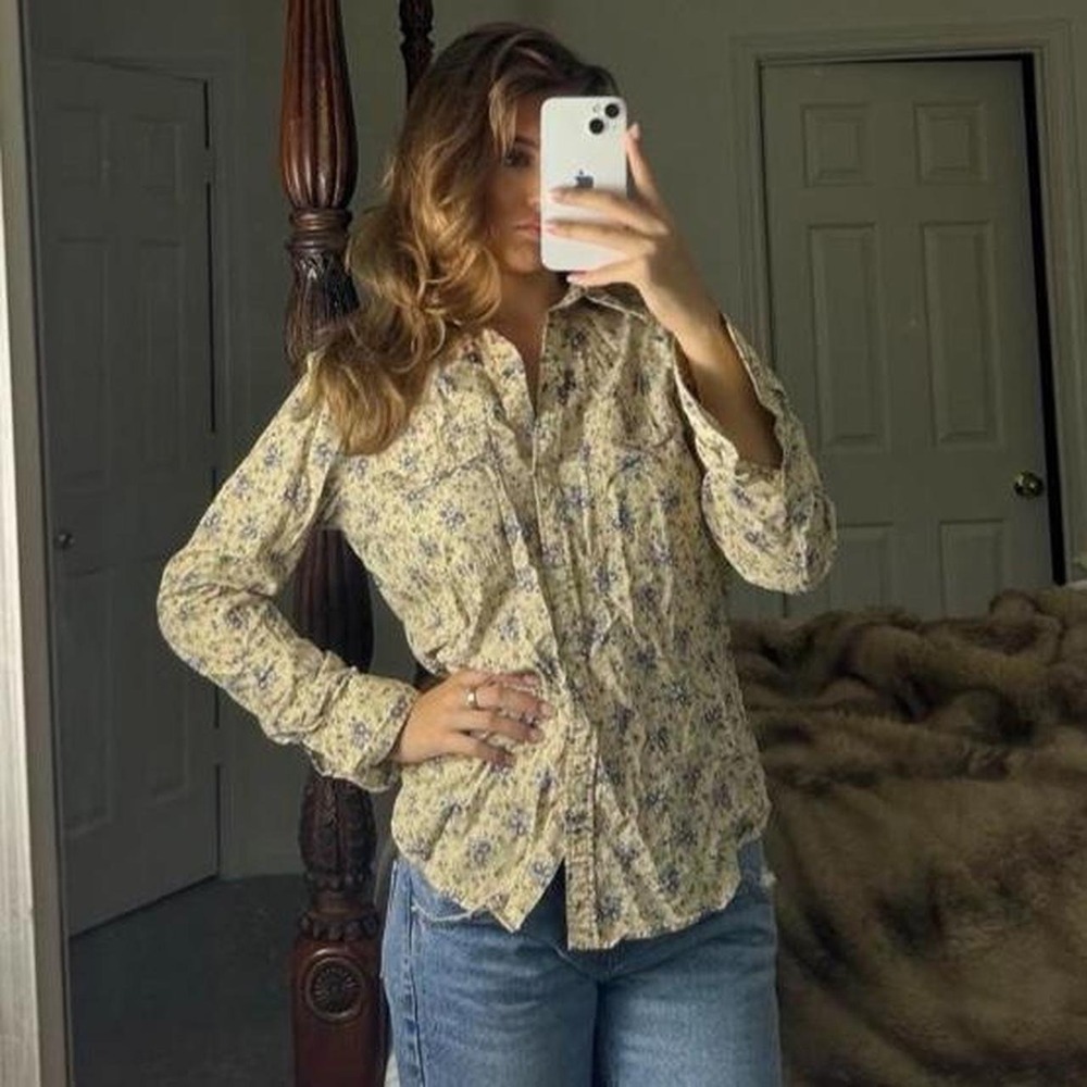 vintage butter yellow and blue floral button up shirt